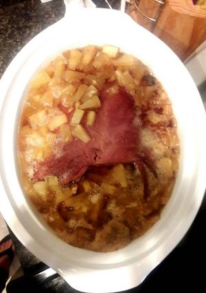 A picture of Crock Pot Brown Sugar Ham.