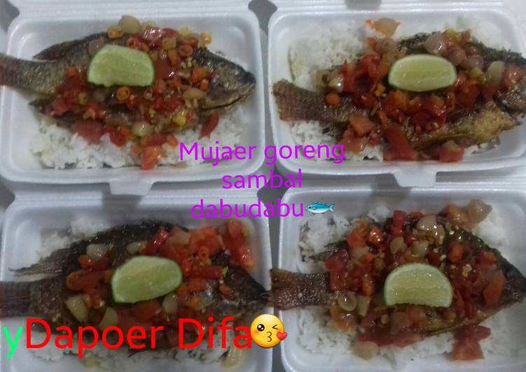 Proses meracik Mujaer Goreng Sambal DabuDabu, Bisa Manjain Lidah