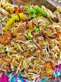A picture of Deghi mutton yakhni pulao 😋.
