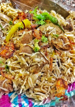 A picture of Deghi mutton yakhni pulao 😋.