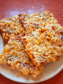 Házi pizza recept fotója