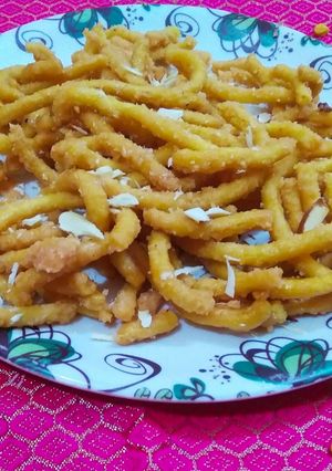 गोडी शेव रेसिपी चे मुख्य फोटो 
