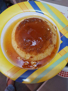 Una foto de Flan Napolitano