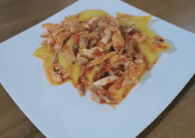 Ayam suwir + kentang bumbu rica-rica