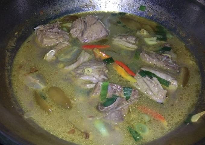 Sop Ikan Tongkol Belimbing Wuluh