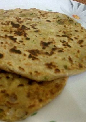 पंजाबी आलू पराठा (Panjabi Aloo paratha recipe in hindi) रेसिपी मुख्य फोटो