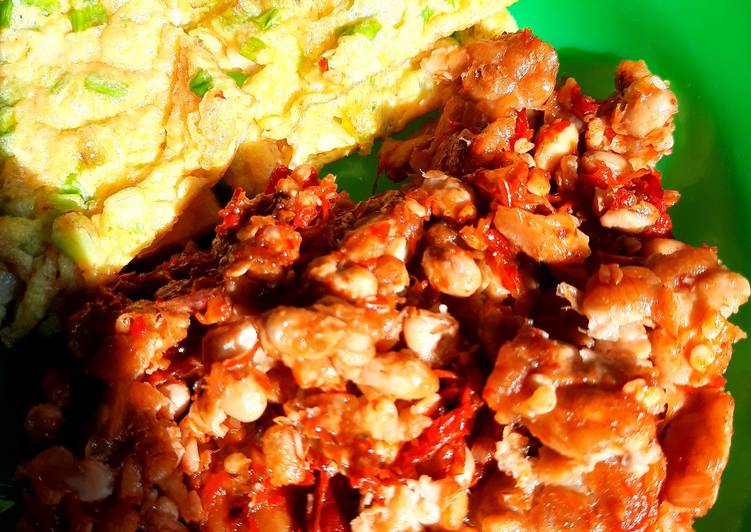 9. Tempe Penyet Sambal