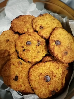 Una foto de Galletas de calabaza y almendra con chips de chocolate