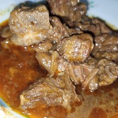 A picture of Beef lakhnawi shorba.