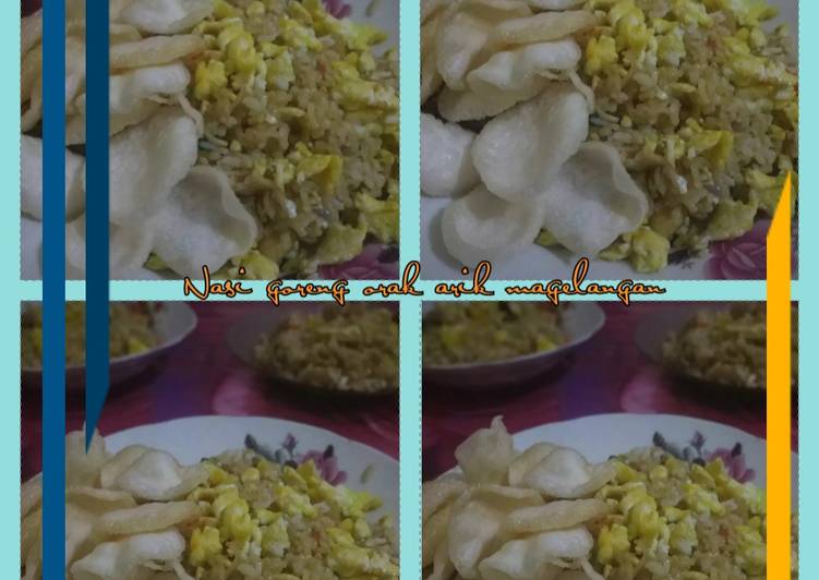 Nasi goreng orak-arik magelangan pedas 🔥