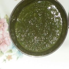 A picture of Coriander chutney.