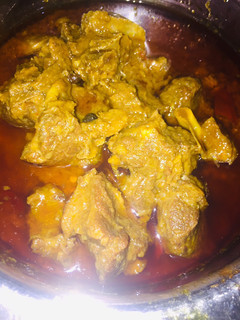 A picture of Mutton korma.