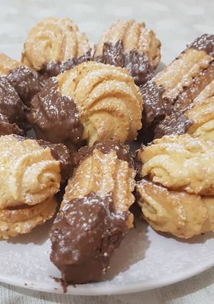 Une photo de Petit four