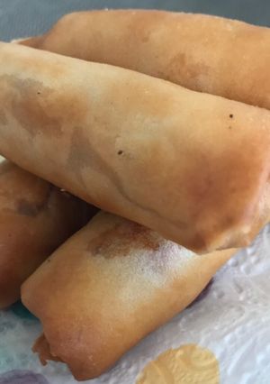 A picture of Easy Chicken Spring Roll.