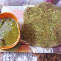 A picture of #flatbread theme#gobhi thepla.