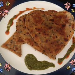 A picture of Sweet Potato Paratha.