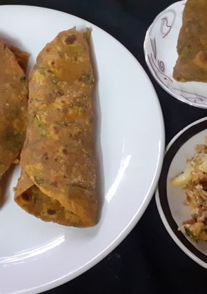 পালং থেপলা (Palak thepla recipe in Bengali) রেসিপির প্রধান ছবি