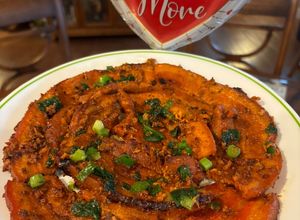 Hình của món Thịt ba rọi chiên mắm.