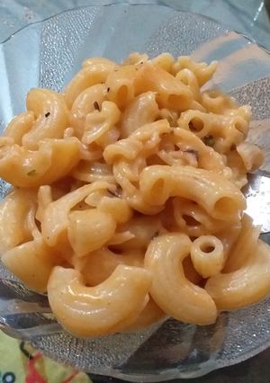 इटालियन पिंक सॉस पास्ता (Pink sauce pasta recipe in hindi) रेसिपी मुख्य फोटो