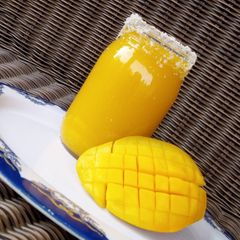 A picture of Mango juice.