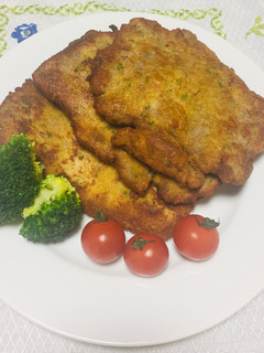 Una foto de Milanesa de carne!