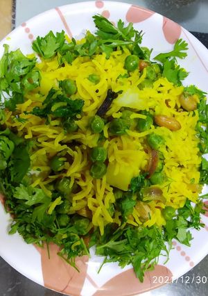 ખારી ભાત (Khari Bhat Recipe In Gujarati) રેસીપી મુખ્ય ફોટો