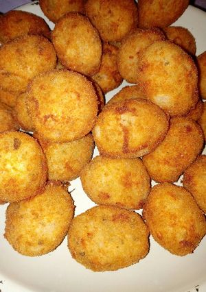 Una foto de Albóndigas de bacalao