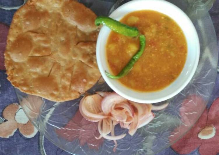 Recipe of Super Quick Homemade Bedmi Poori and Aalu ki Subzi