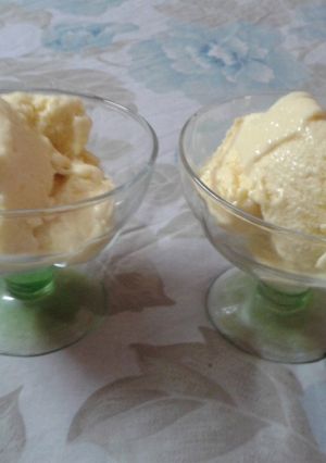 A picture of Mango icecream.
