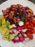Insalata proteica con ceci e patate dolci