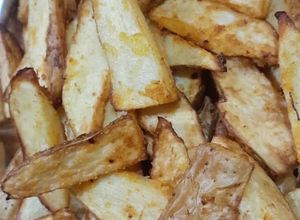 Una foto de Papas bravas en freidora de aire