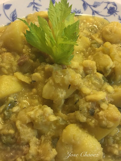 Una foto de Migas de Bacalao con papas