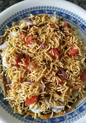 A picture of Chilla chaat.