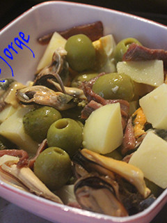 Una foto de Ensalada de mejillones