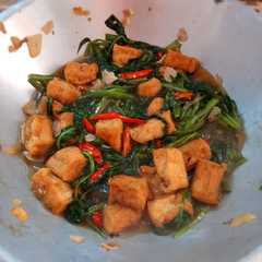 รูปของ Kangkung tahu saori mudah ala anak kost