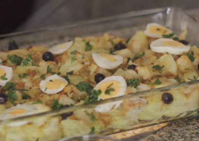 Bacalhau à Gomes de Sá Receita por Carine G - Cookpad