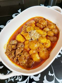 عکسی از دستور خورشت سیب و آلو مشهدی