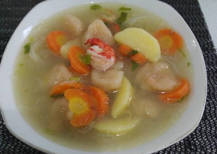 Sop bakso udang