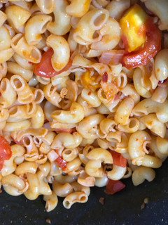 பாஸ்தா காய்கறி (Pasta Kaaikari Recipe in tamil) செய்முறை முக்கிய புகைப்படம்