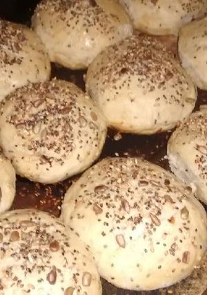 Una foto de Panes caseros para sandwiches y comidas frías