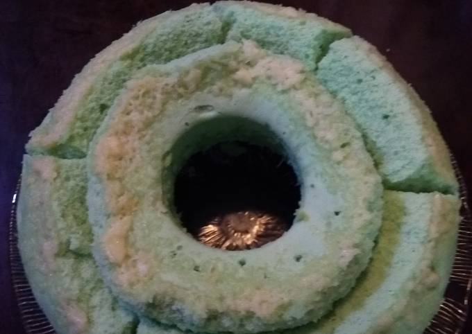 Bagaimana cara membuat Bolu Air pandan keju  gurih