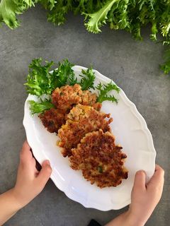 Una foto de Hamburguesas vegetales con soja texturizada para bebés BLW (+8M)