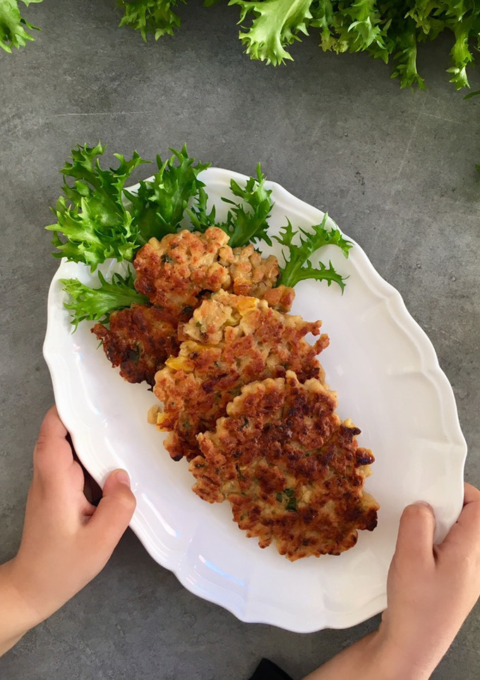 Una foto de Hamburguesas vegetales con soja texturizada para bebés BLW (+8M)