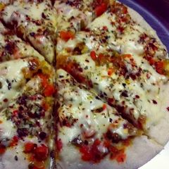A picture of Uttapam pizza.