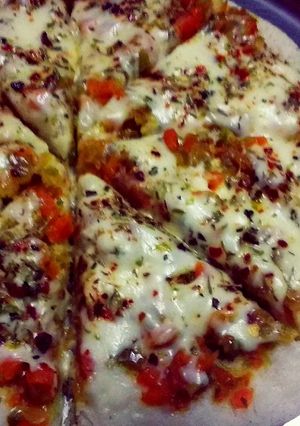 A picture of Uttapam pizza.