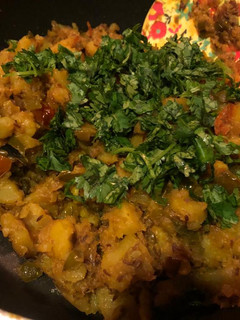 आलू शिमला मिर्च की सब्जी(aloo shimla mirch ki sabzi) रेसिपी मुख्य फोटो
