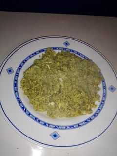 Una foto de Brócoli revuelto con huevo 👩🍳🥦