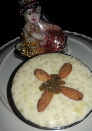 A picture of Sabudana kheer.