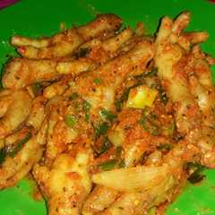รูปของ Sambal ceker bombay