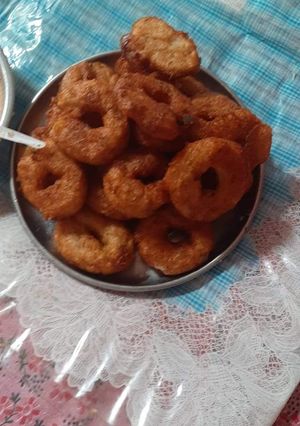 वड़ा (vada recipe in Hindi) रेसिपी मुख्य फोटो